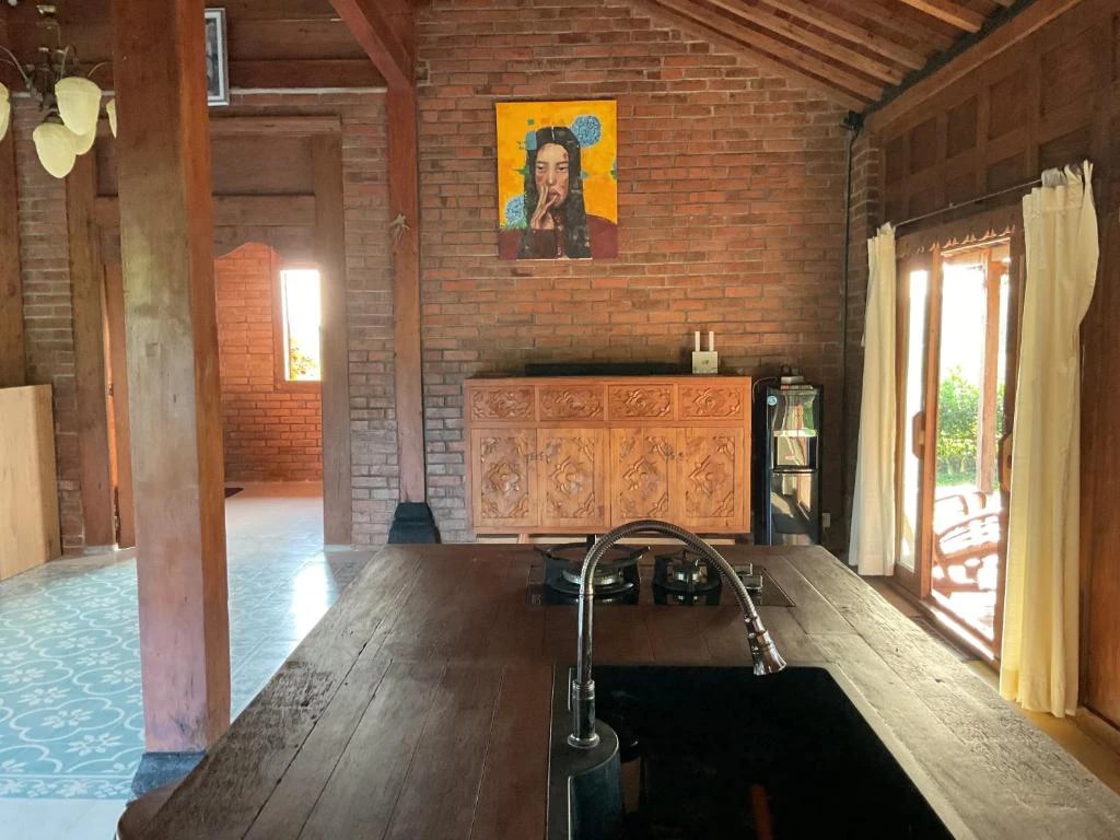 Joglo Wooden Villa for Rent in Tabanan