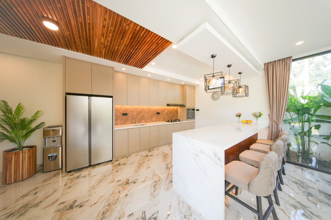 Luxury 4BR Villa w/ Exquisite Views