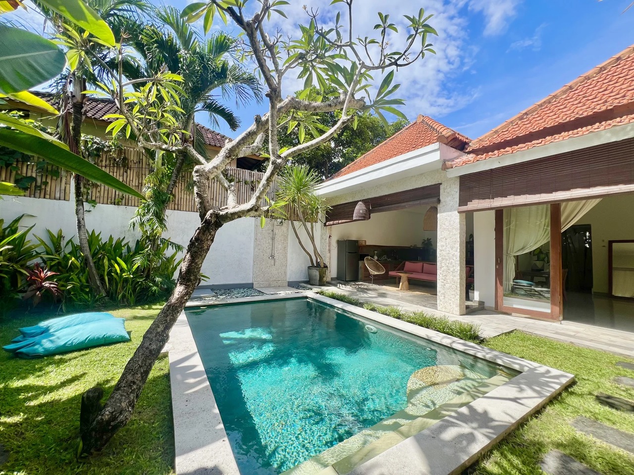 CHARMING 2-BEDROOM VILLA IN UMALAS