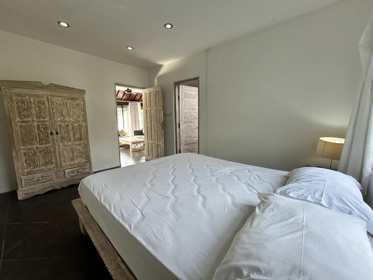  Quiet 4BR Villa w/ Pool & Garden 