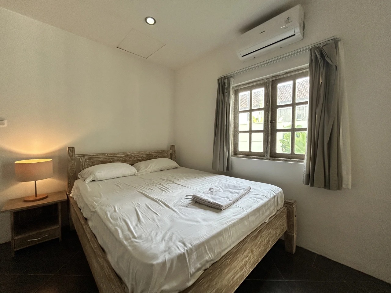  Quiet 4BR Villa w/ Pool & Garden 