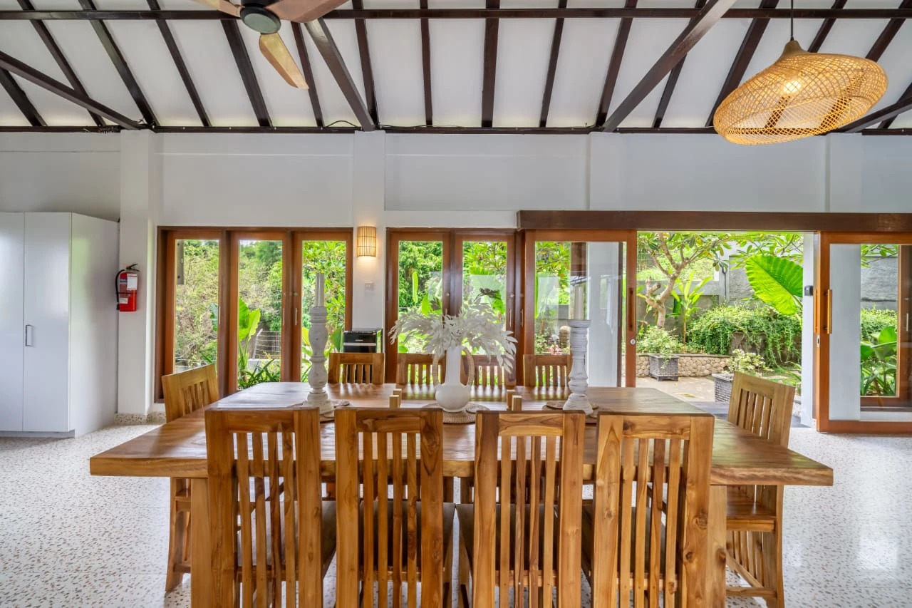 5br modern large villa