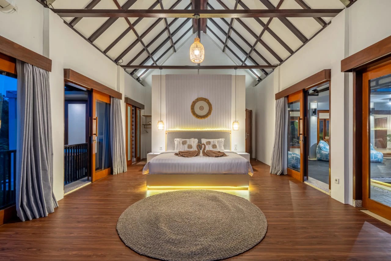 5br modern large villa