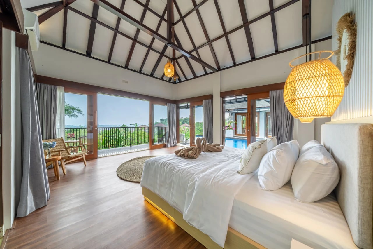5br modern large villa