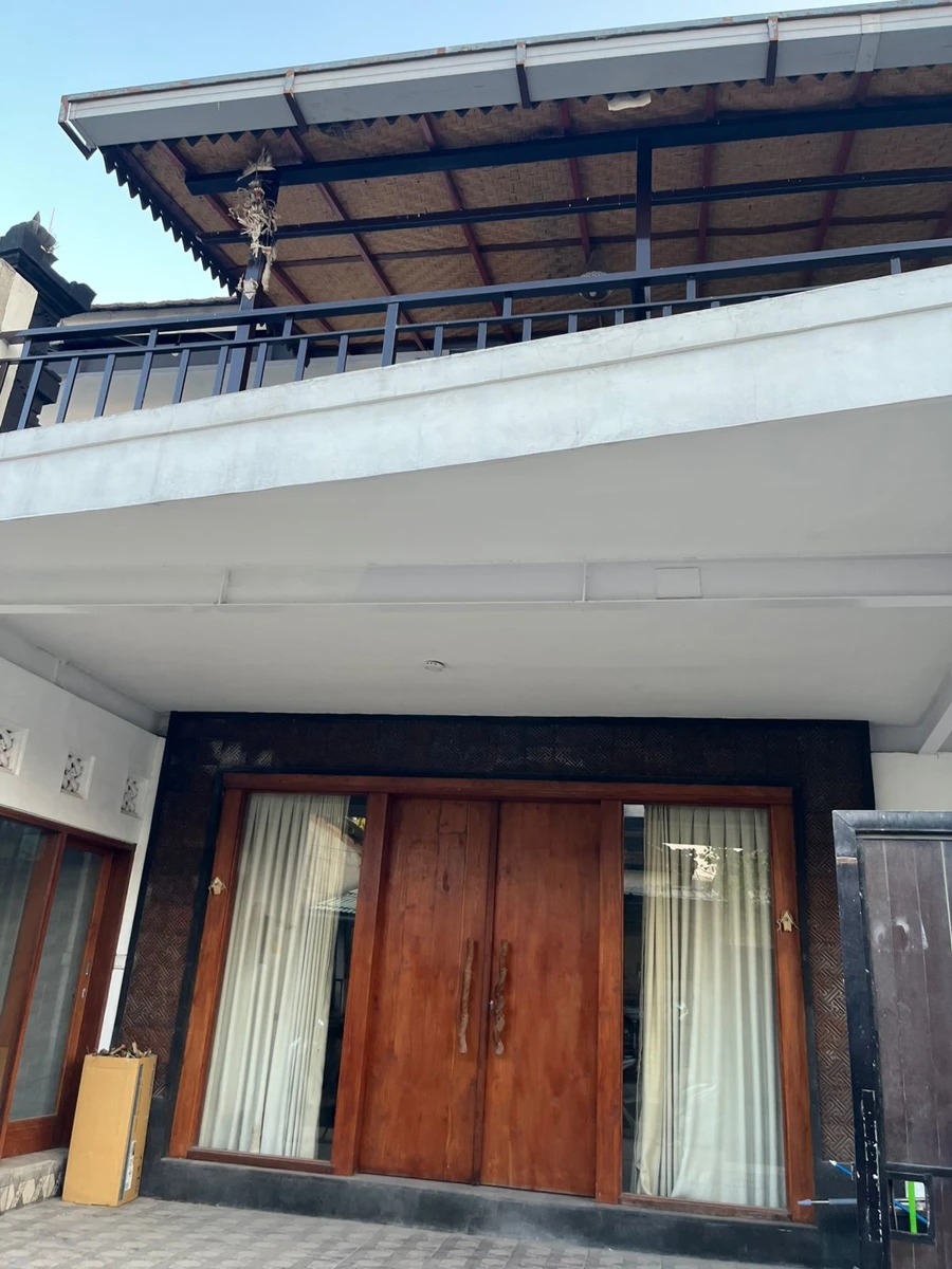 Wooden villa in munggu for Rent annually