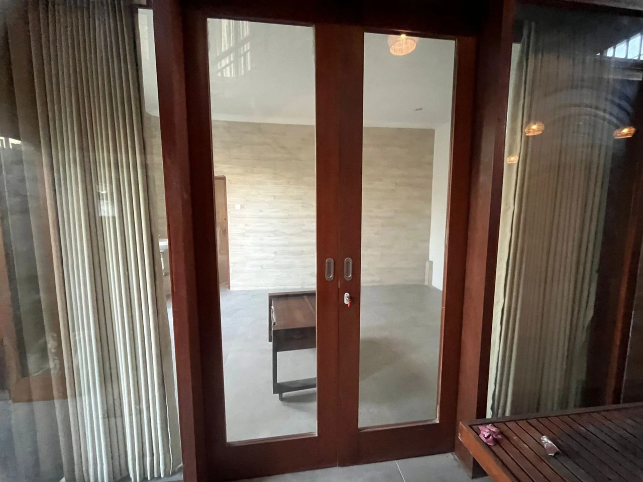 Wooden villa in munggu for Rent annually