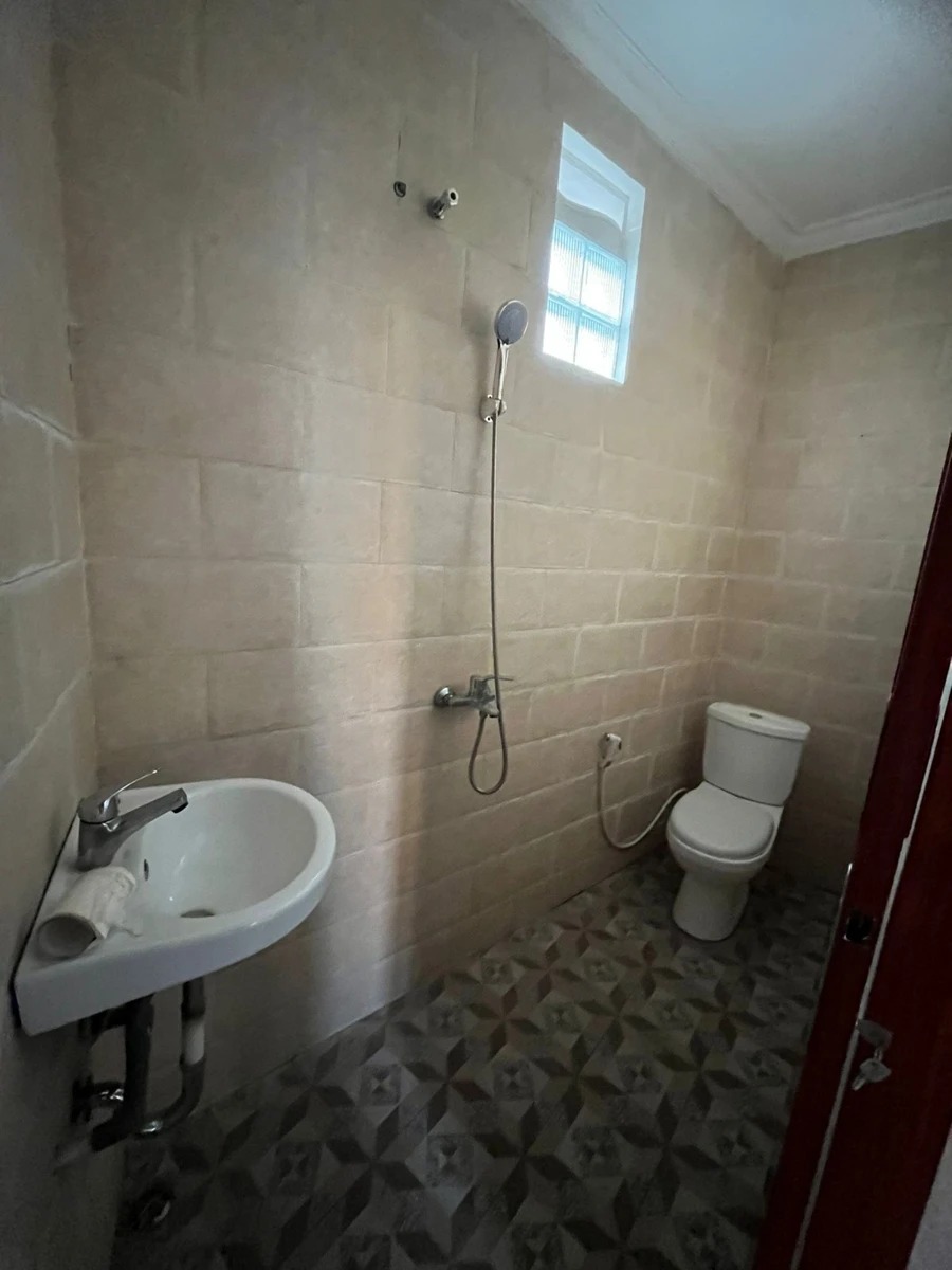 Wooden villa in munggu for Rent annually