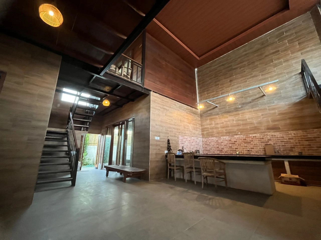 Wooden villa in munggu for Rent annually