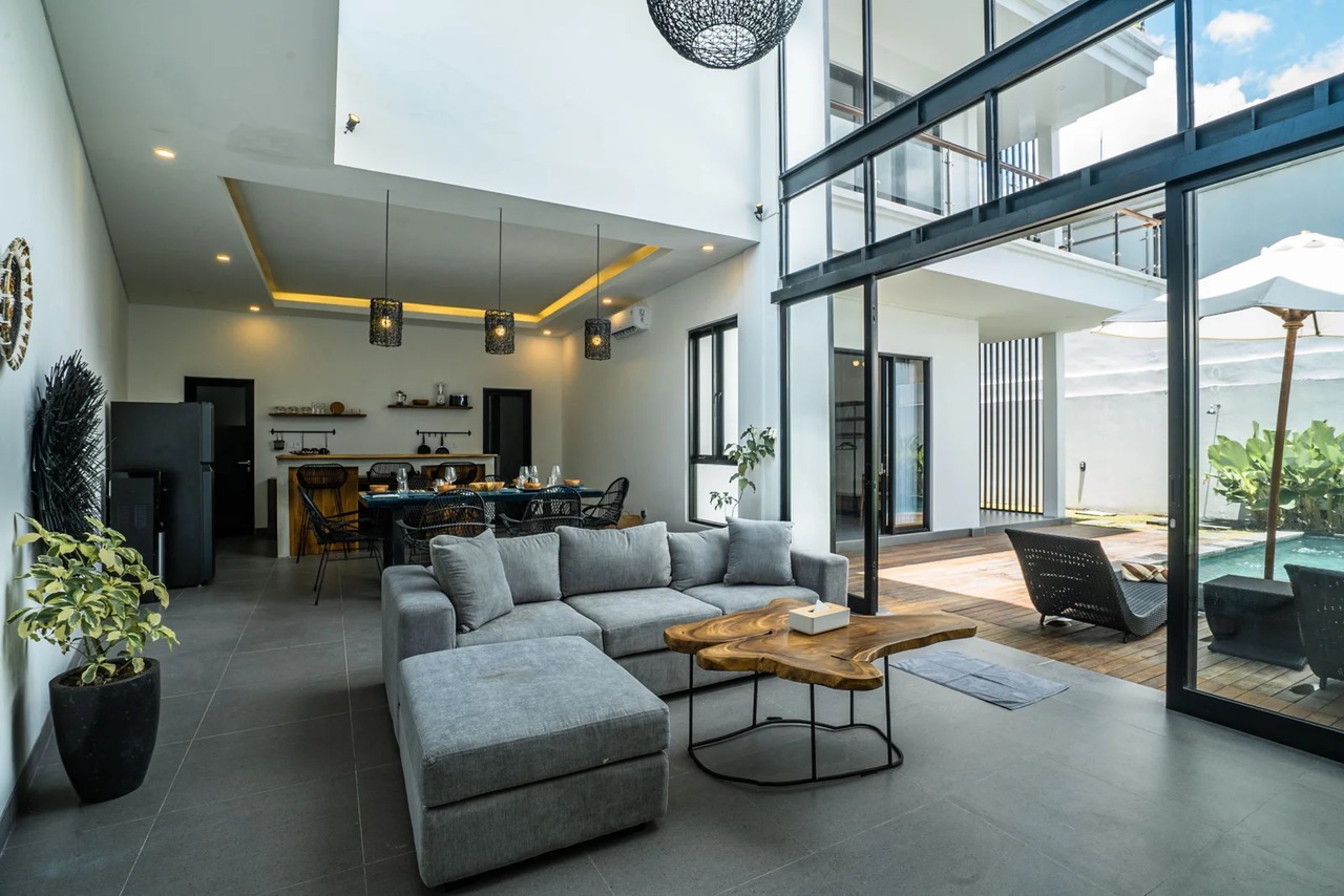 Luxury 3 Bedrooms Villa in Berawa