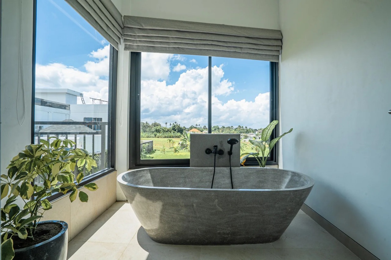 Luxury 3 Bedrooms Villa in Berawa