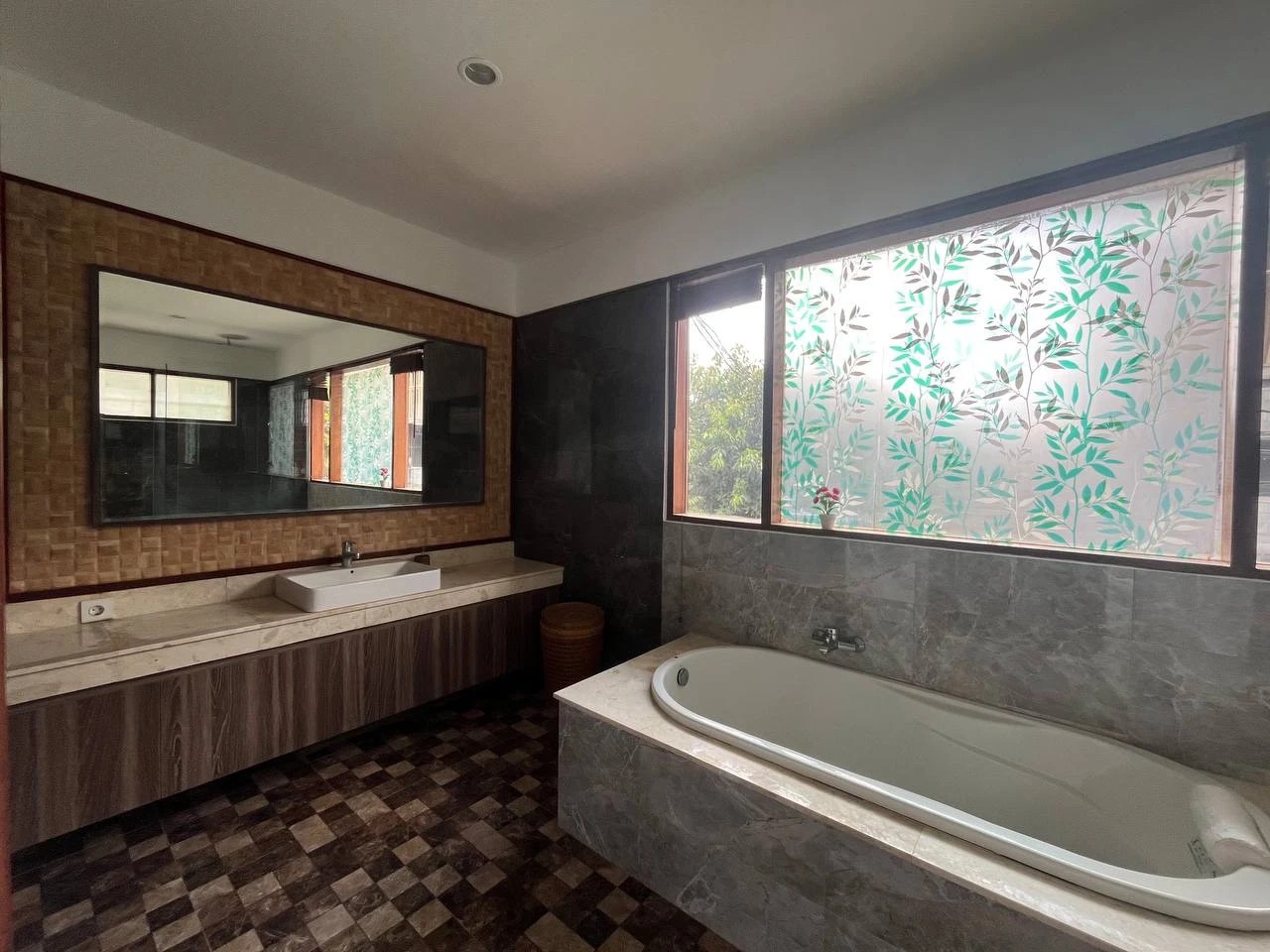 3BR Villa