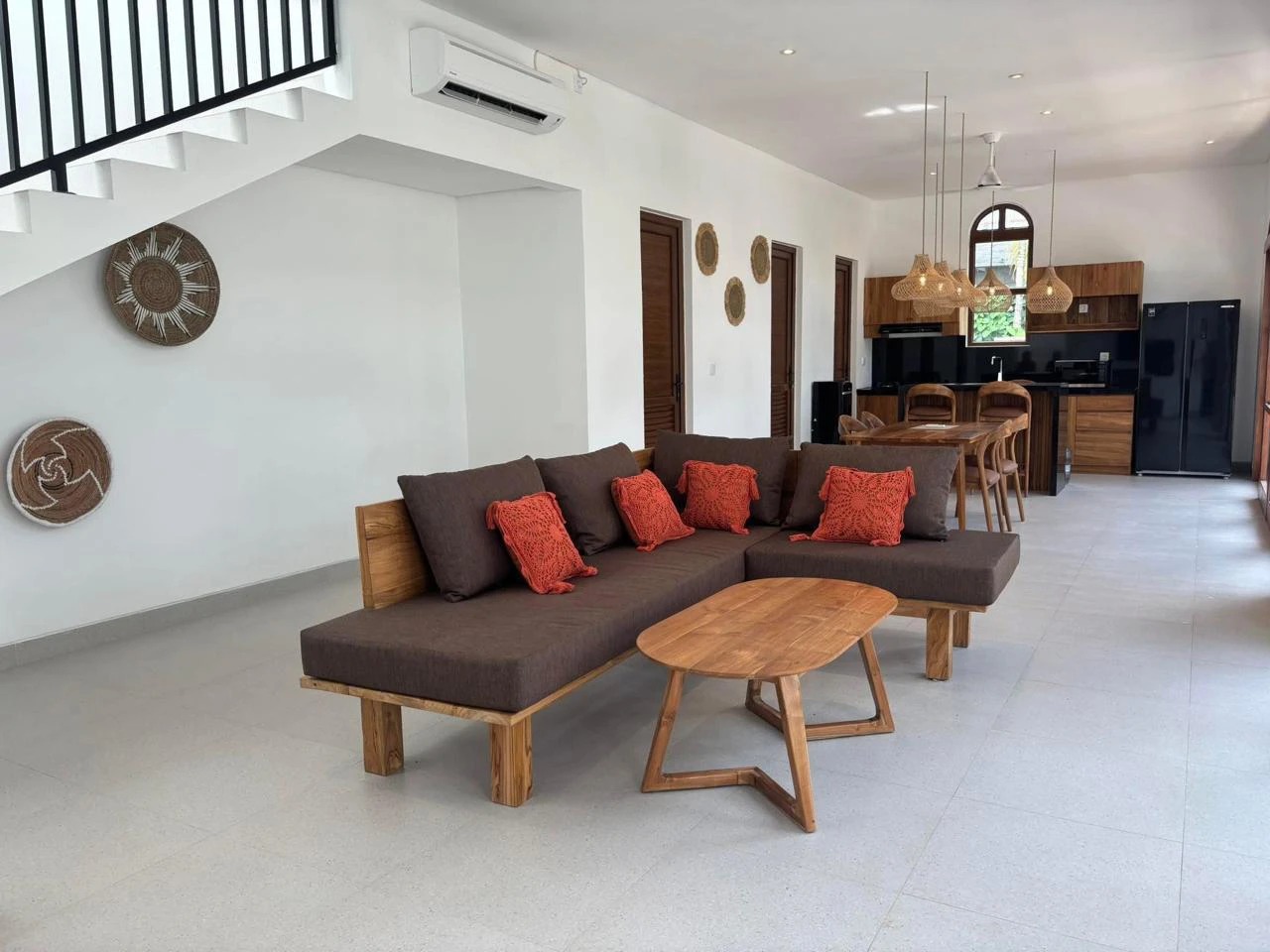 ## **Elegant 2-Bedroom Leasehold Villa 