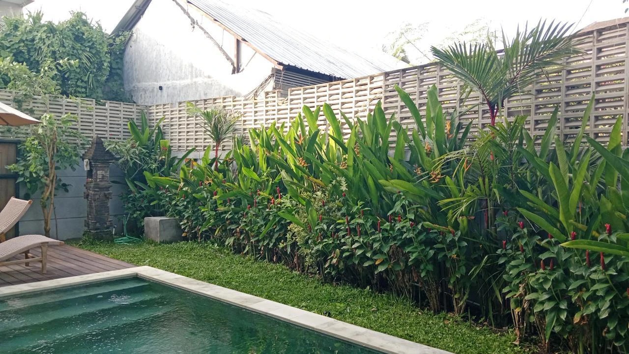 ## **Elegant 2-Bedroom Leasehold Villa 