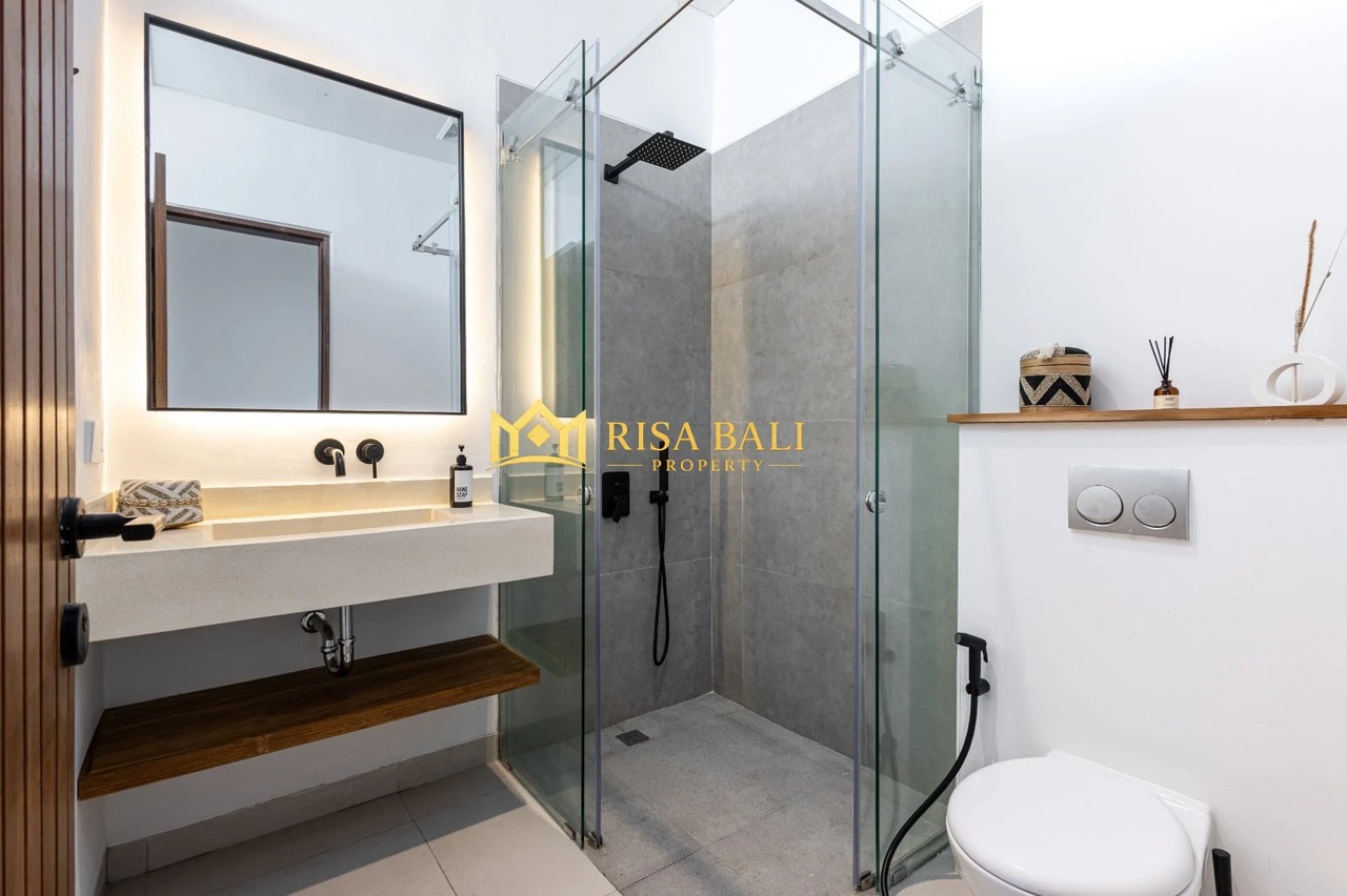 MODERN 2BR VILLA TUMBAK BAYUH FOR MONTHL