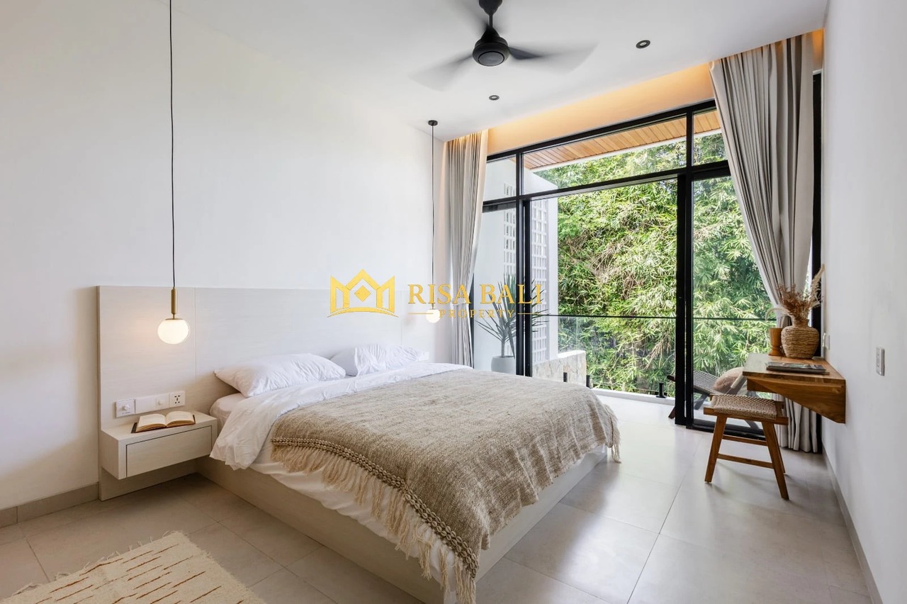 MODERN 2BR VILLA TUMBAK BAYUH FOR MONTHL