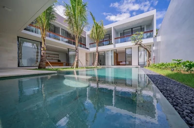 BRAND NEW 4 BEDROOM VILLA IN PERERENAN