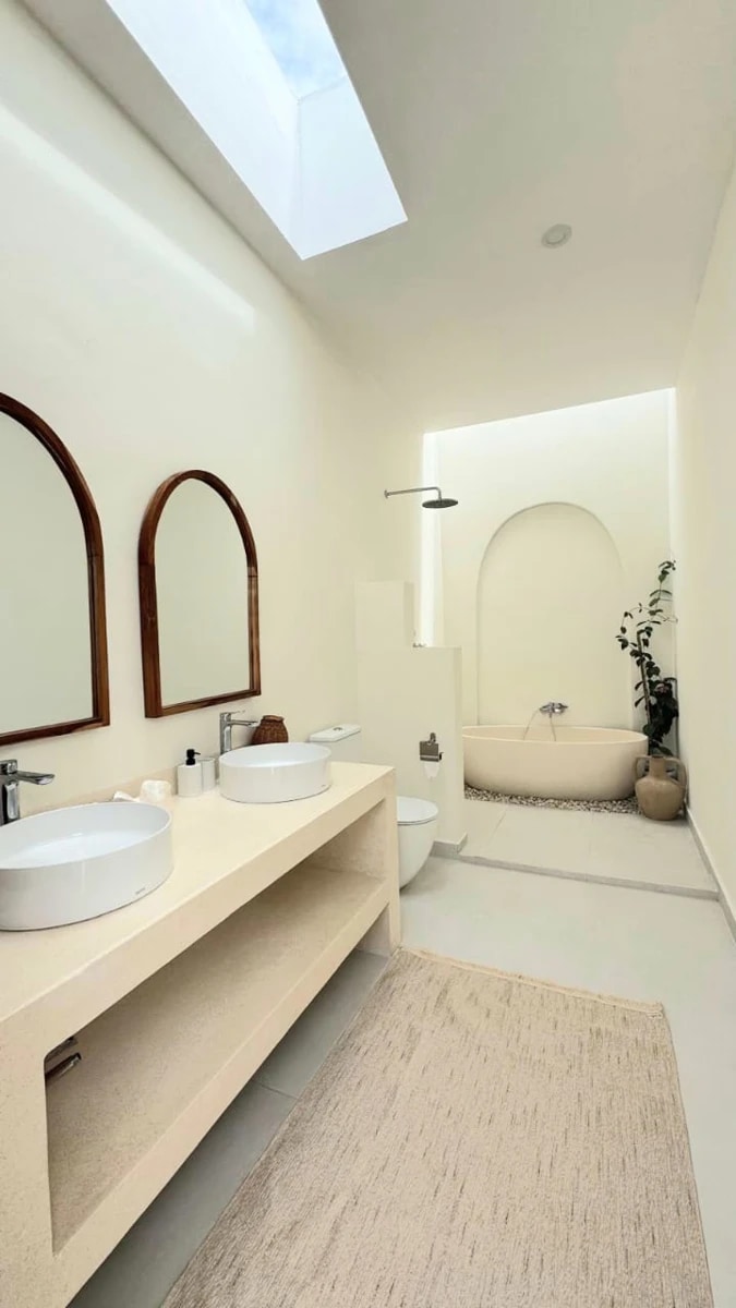 Modern 3BR Luxury Villa w/ Rooftop