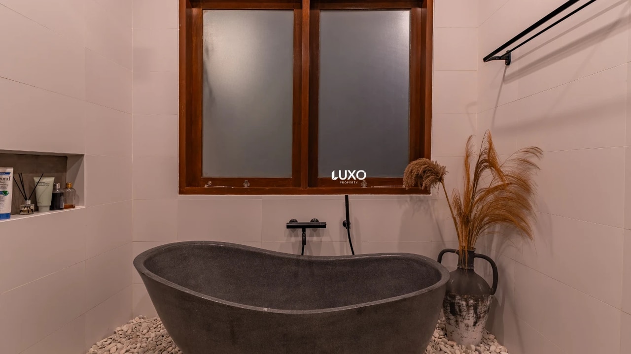 2 Bedrooms Villa Near Seseh Beach