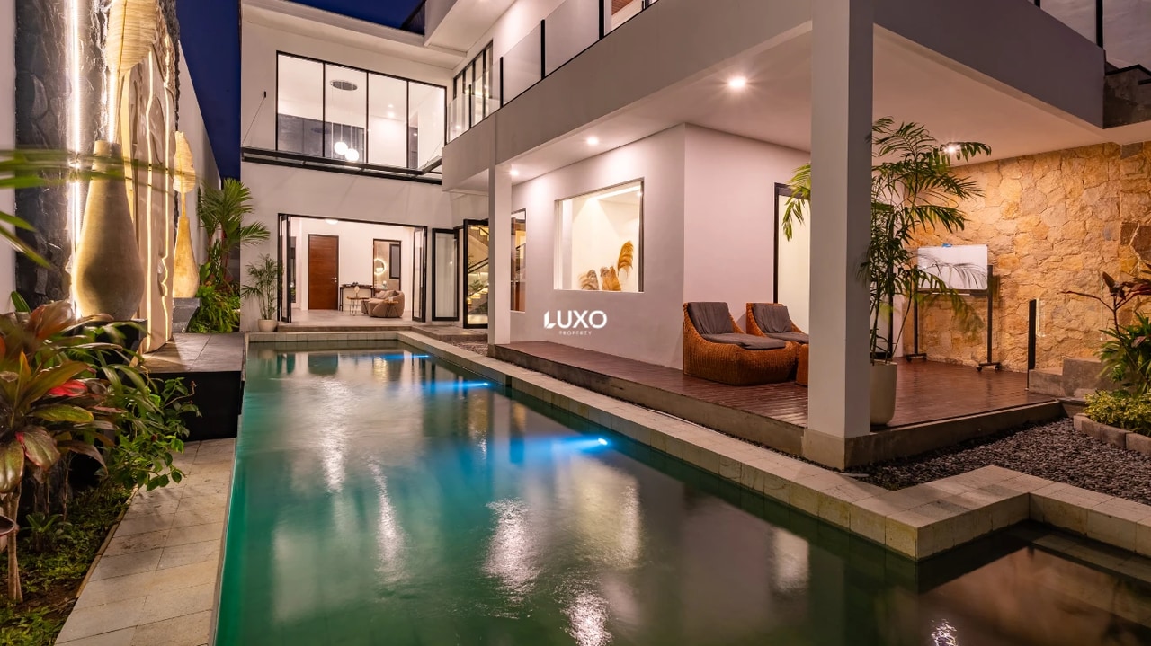 2 Bedrooms Villa Near Seseh Beach