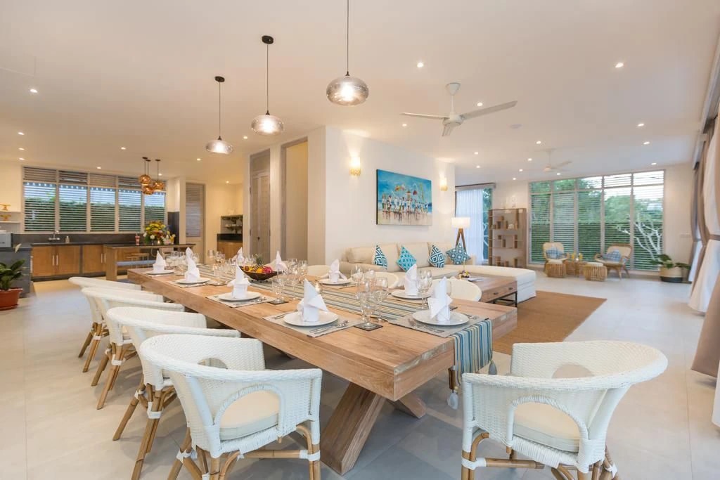 5 BEDROOM VILLA IN JIMBARAN, IDR 99 MILL