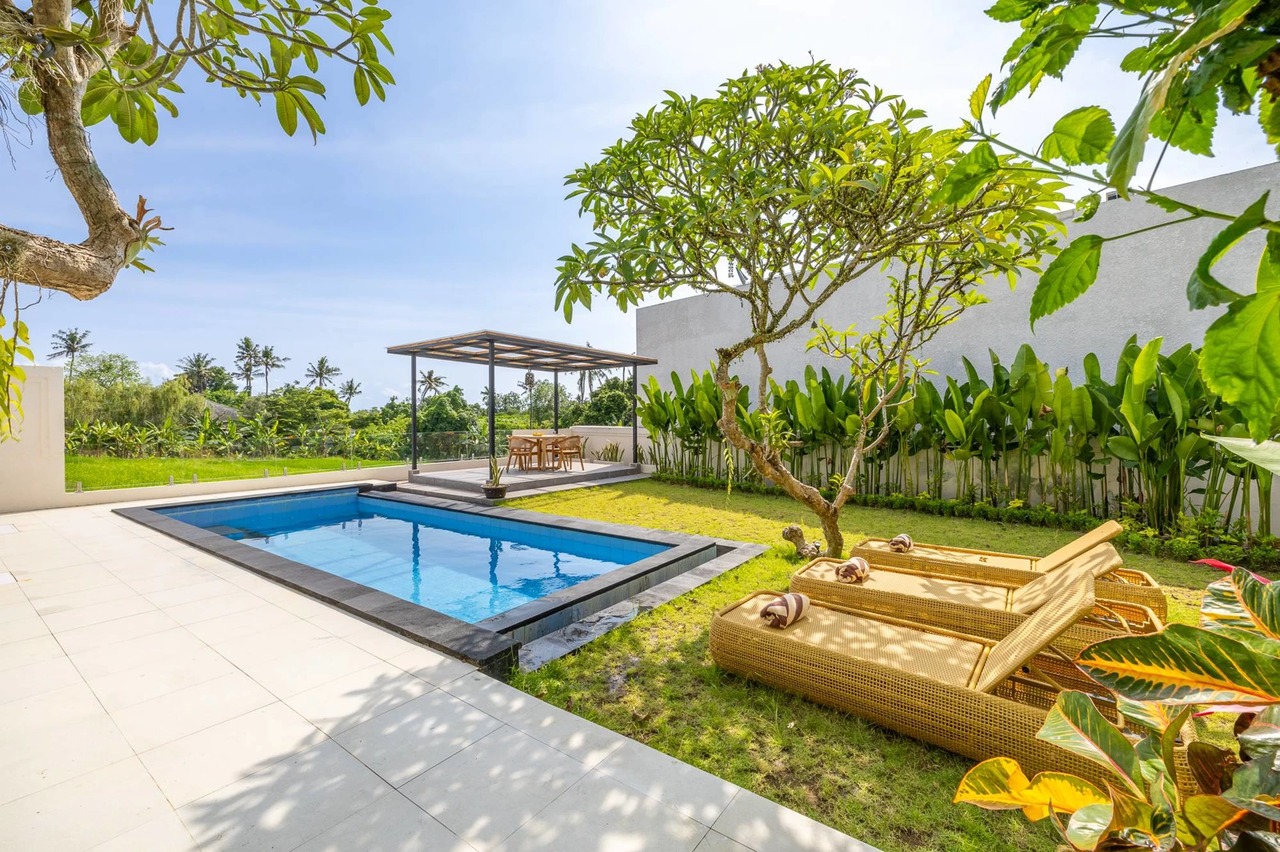 Breezy 3BR Villa w/ Rice Views and Spa A