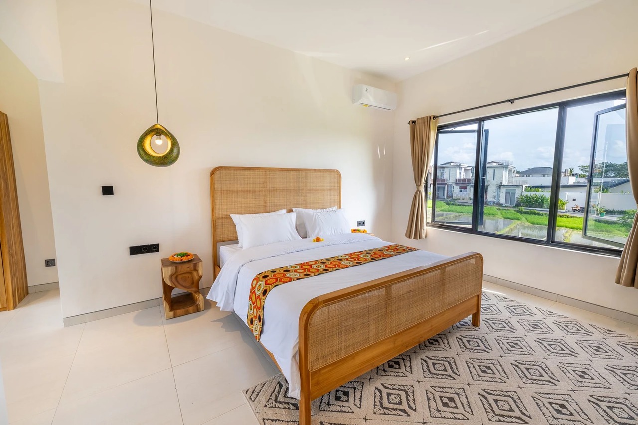 Breezy 3BR Villa w/ Rice Views and Spa A
