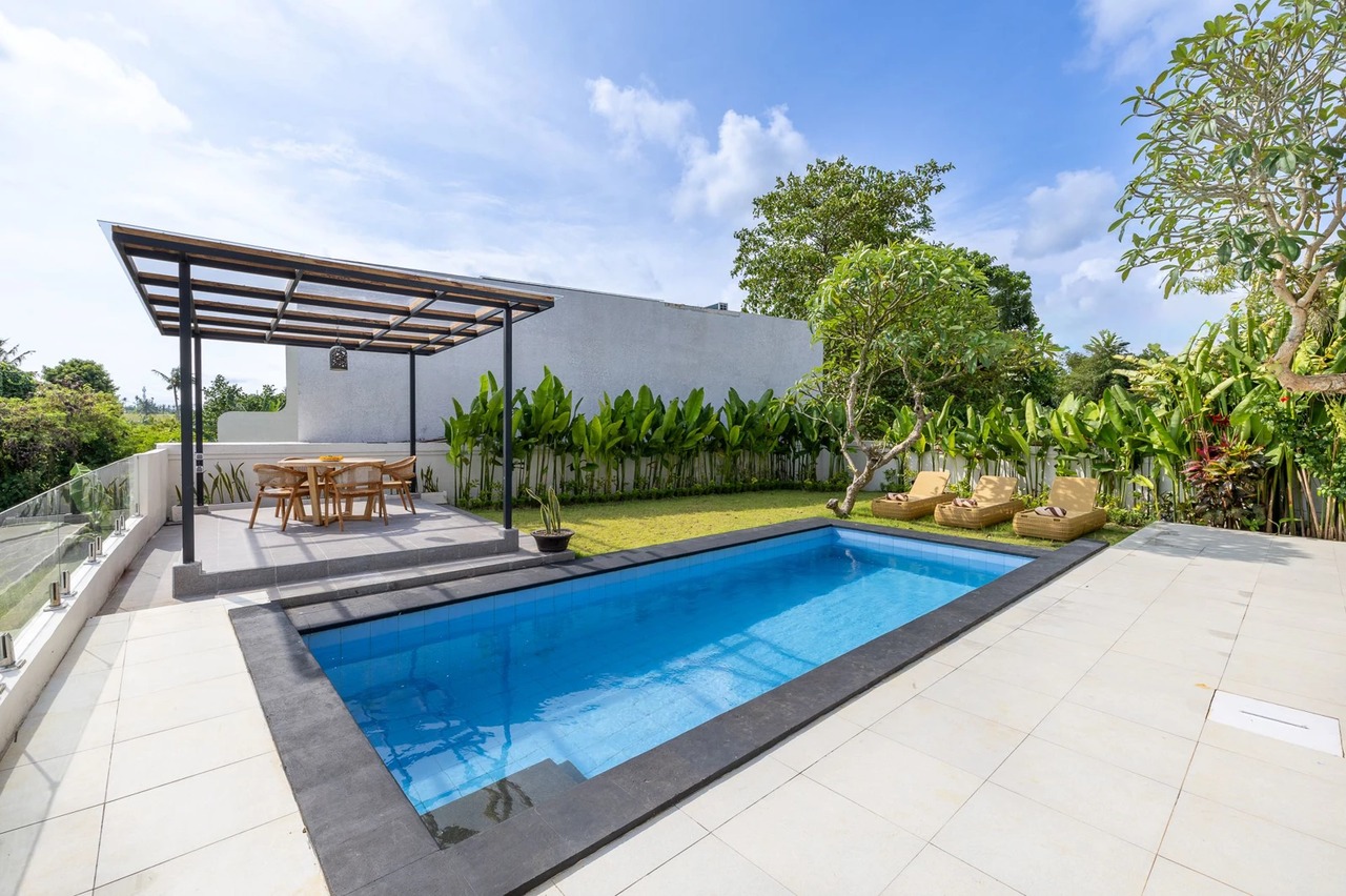 Breezy 3BR Villa w/ Rice Views and Spa A