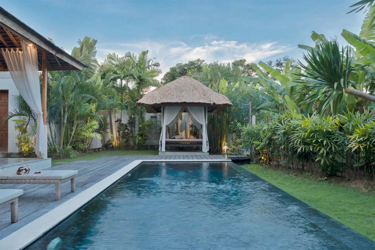 MOROCCAN-INFLUENCED 2 BEDROOM VILLA 