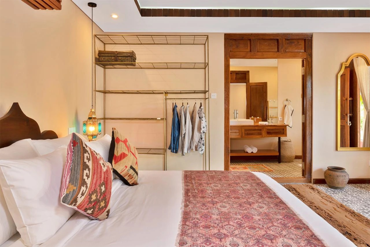 MOROCCAN-INFLUENCED 2 BEDROOM VILLA 