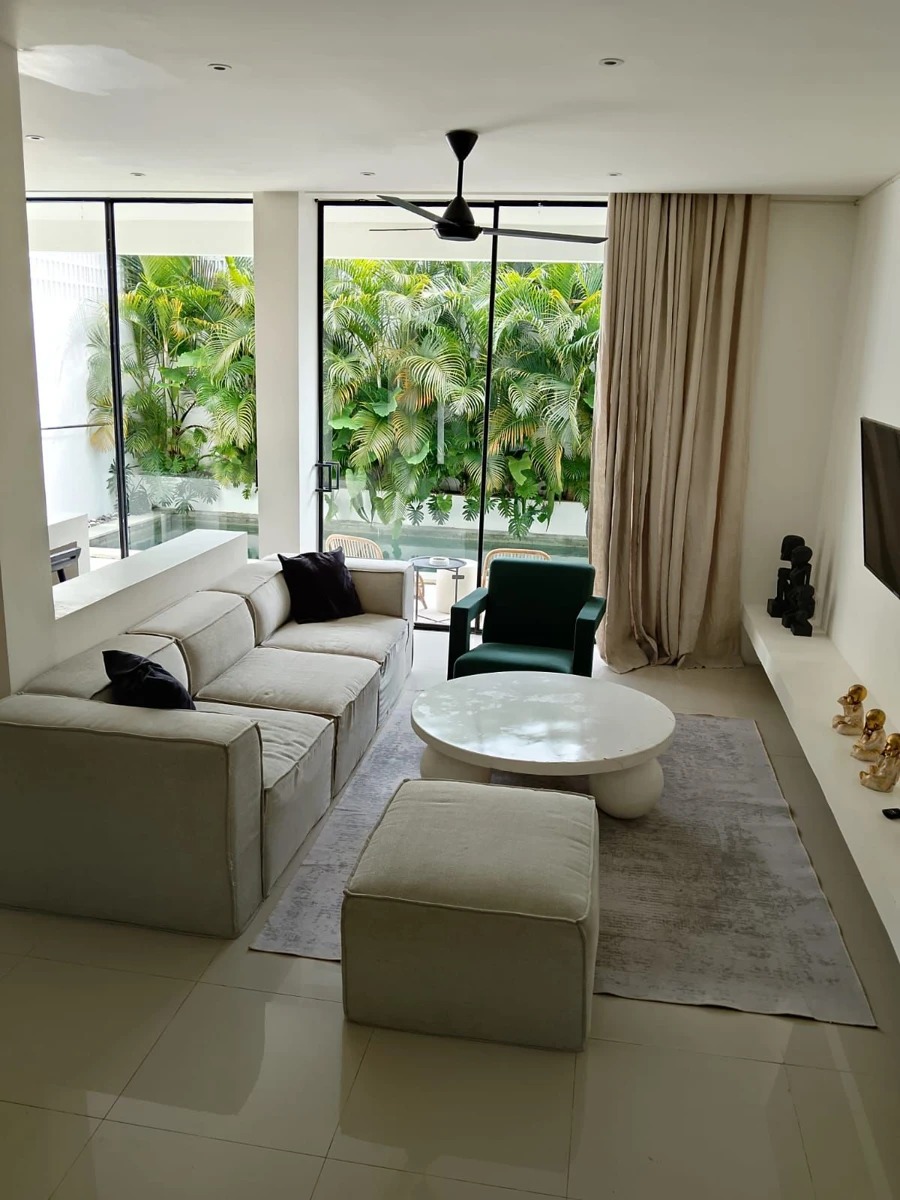 3- Bedroom villa for Rent in batu bolong