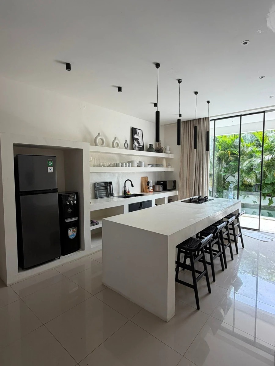 3- Bedroom villa for Rent in batu bolong