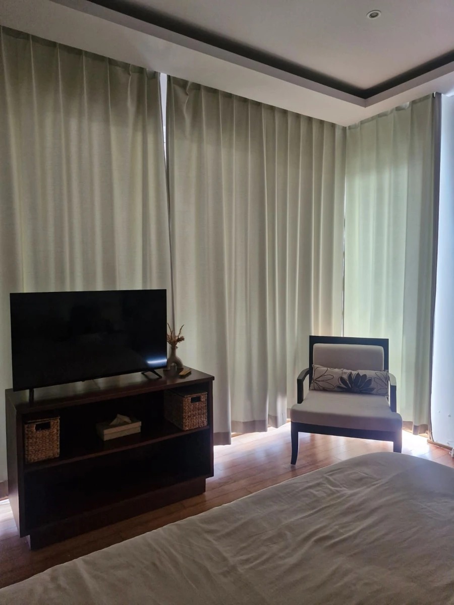 2BR Villa with Rooftop