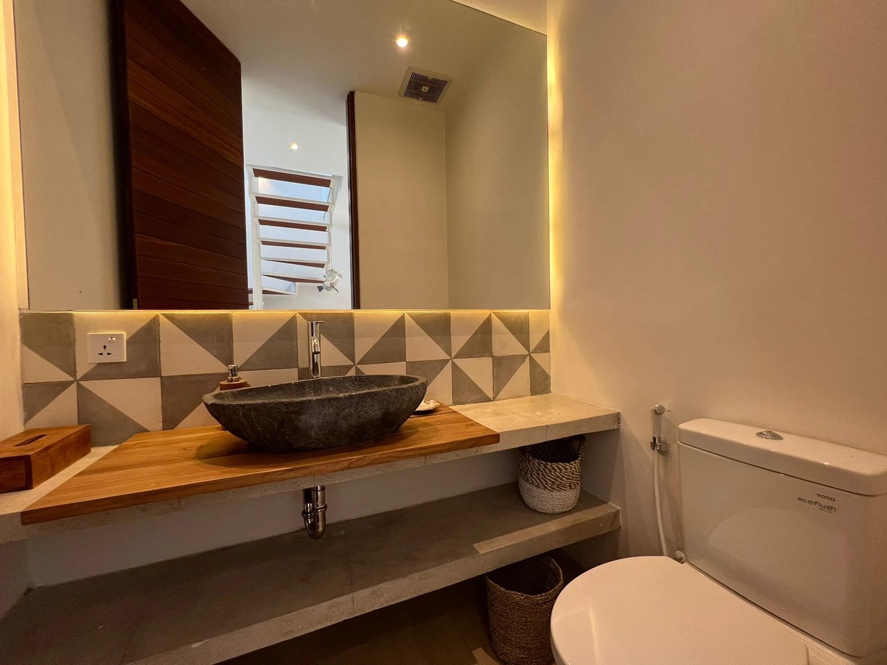 Luxury 3-Bedroom Villa for Rent