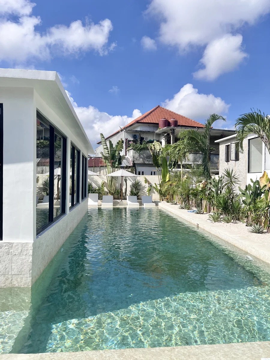 1BR POOL VILLA & ROOFTOP WITH FACILITIES