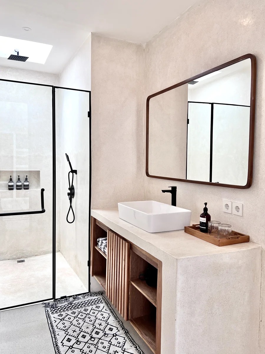 1BR POOL VILLA & ROOFTOP WITH FACILITIES