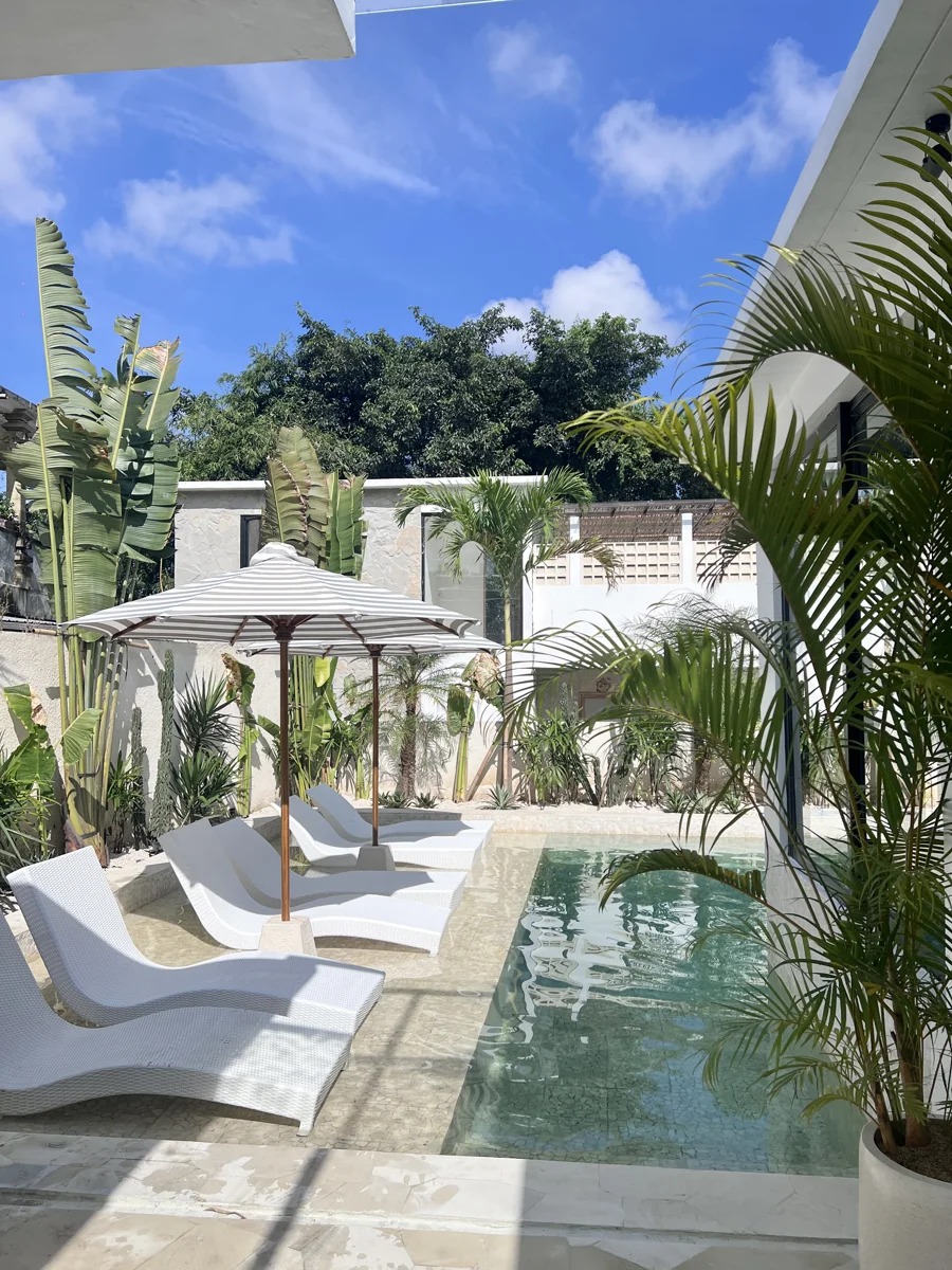 1BR POOL VILLA & ROOFTOP WITH FACILITIES