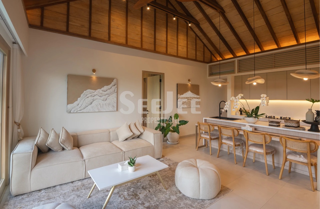 BRAND NEW STYLISH VILLA IN CANGGU