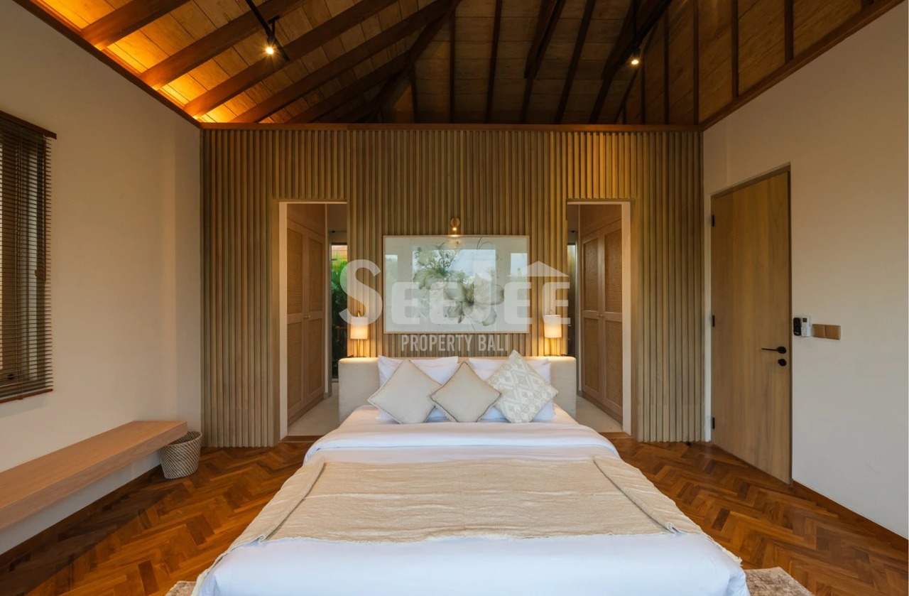 BRAND NEW STYLISH VILLA IN CANGGU