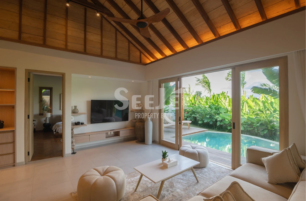 BRAND NEW STYLISH VILLA IN CANGGU