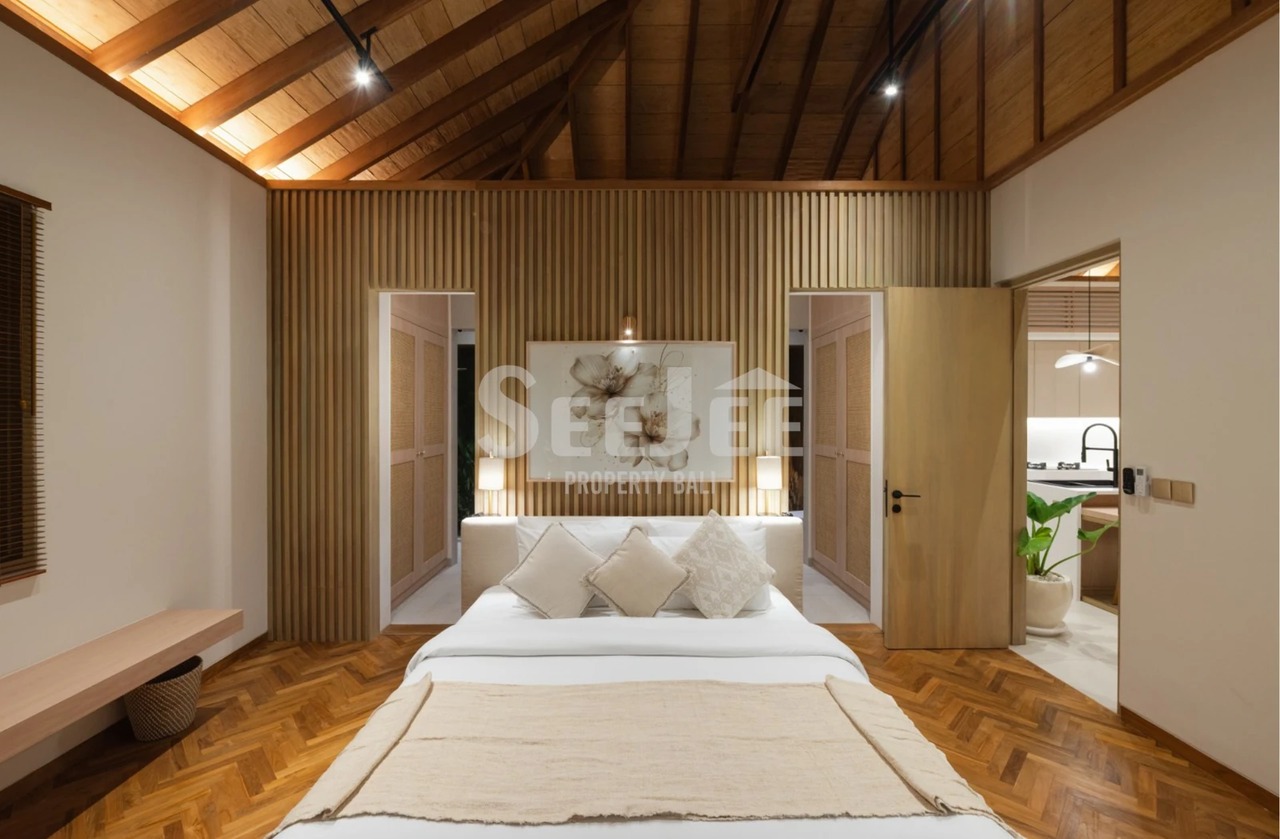 BRAND NEW STYLISH VILLA IN CANGGU