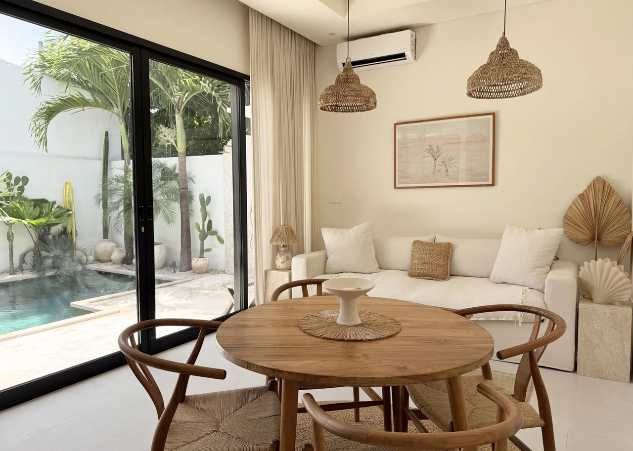 Cozy 2BD Villa — 5-Min from Seseh Beach
