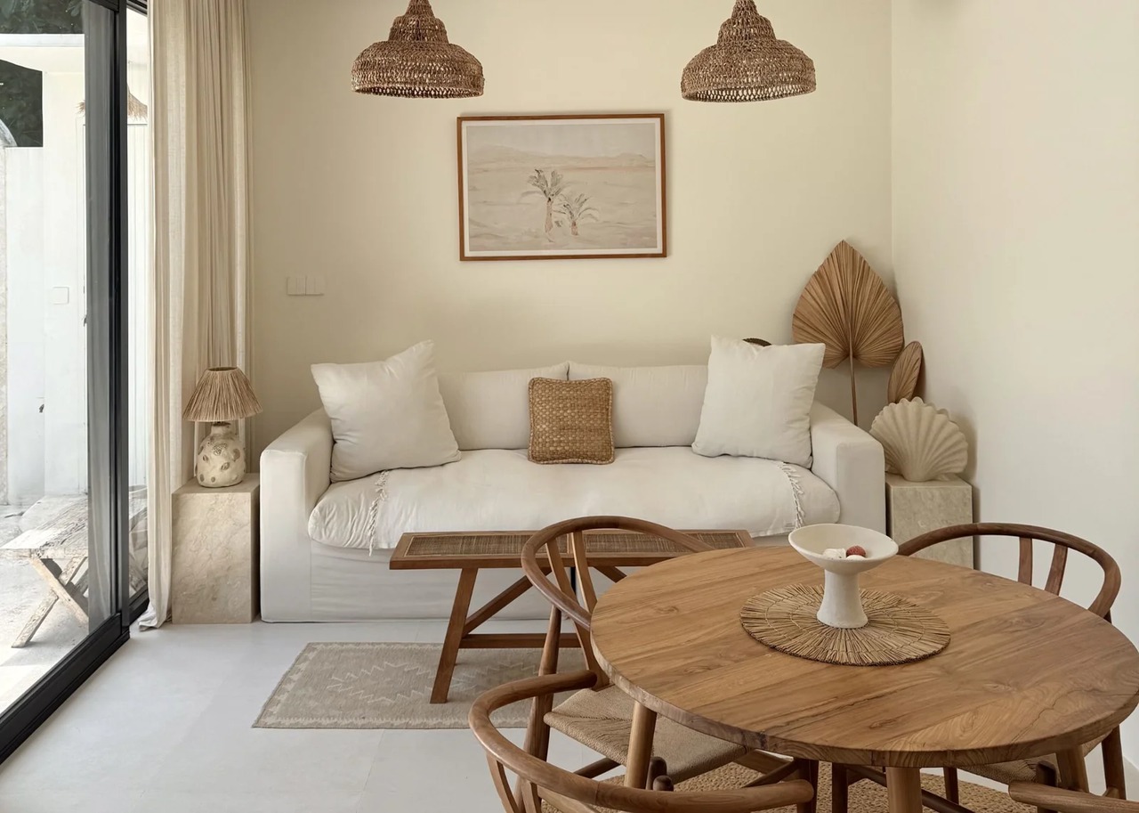 Cozy 2BD Villa — 5-Min from Seseh Beach