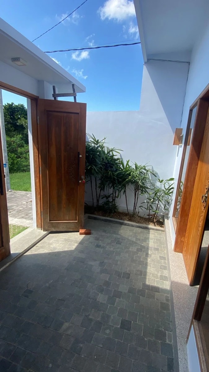 3 br villa for Rent in parerenan