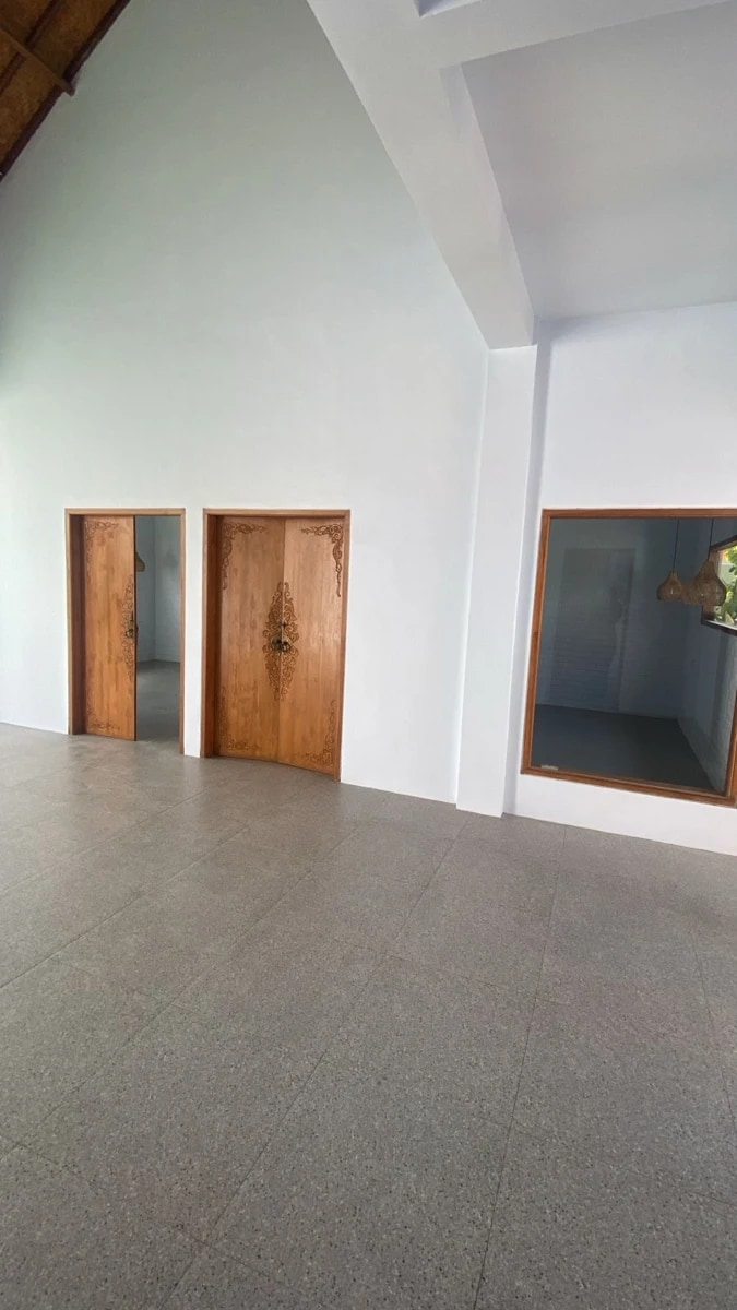 3 br villa for Rent in parerenan