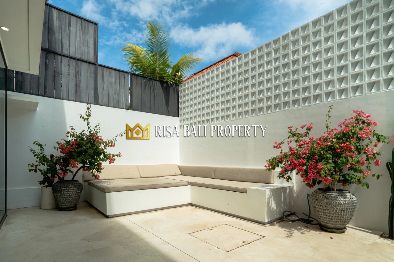 MODERN 3-BEDROOMS VILLA IN UMALAS