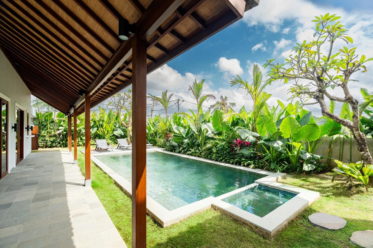 Modern Balinese Fusion Villa