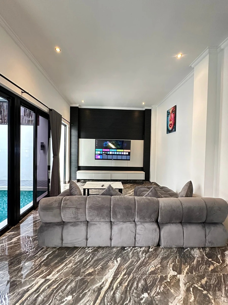 Luxury 3 Bedrooms Pererenan