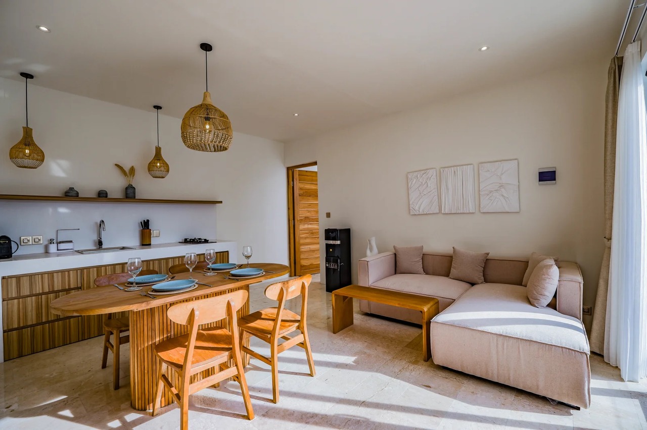 Modern 1BR Mediterranean Apartment