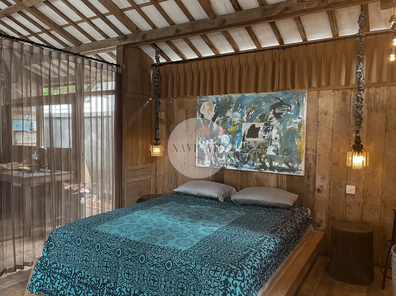A COMPOUND OF 3 VILLAS IN PEJENG (SALE)