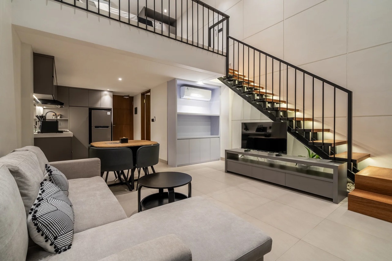 The R Apartment Plunge Pool, Pererenan